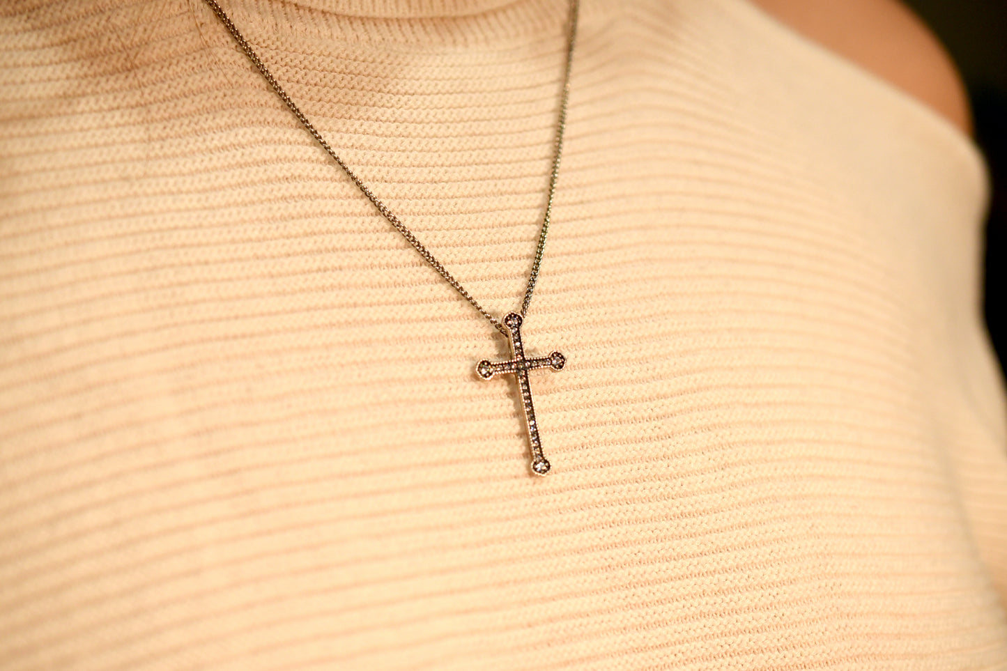 Pommy Cross Necklace
