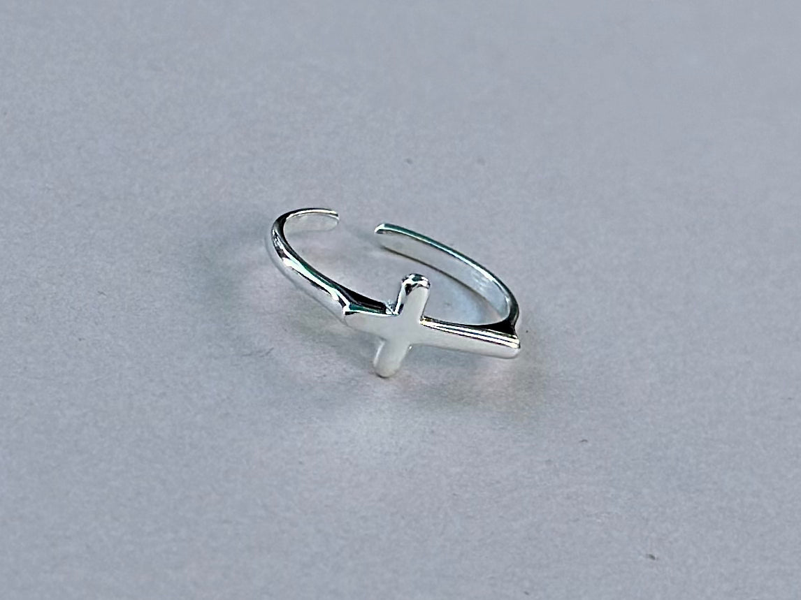 Sterling Silver Classic Cross Ring