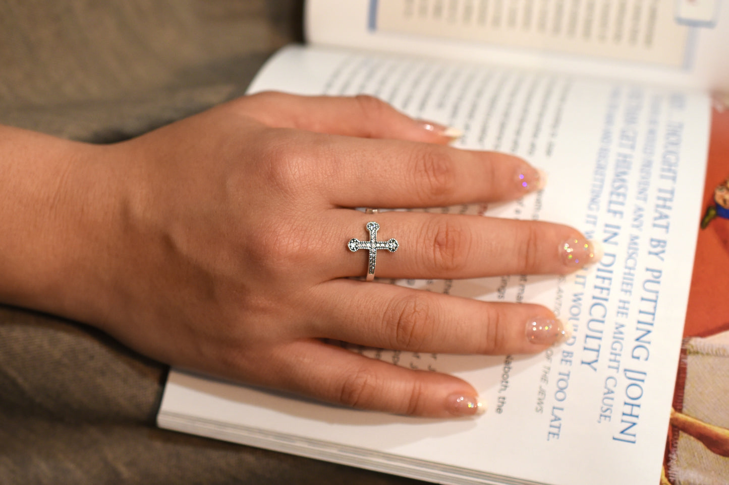 Sterling Silver: Pommy Cross Ring